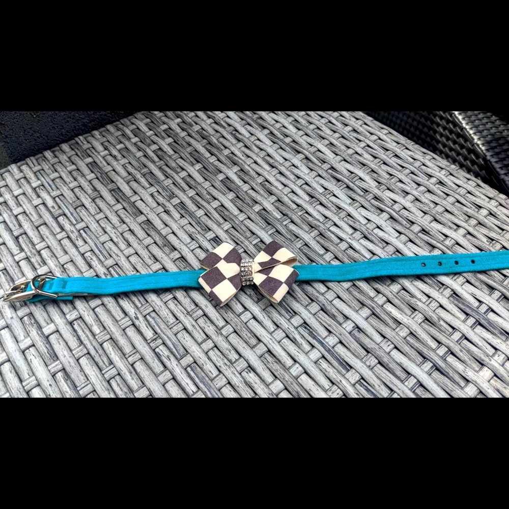 Susan Lanci Swarovski Ultrasuede Dog Collar: Medium